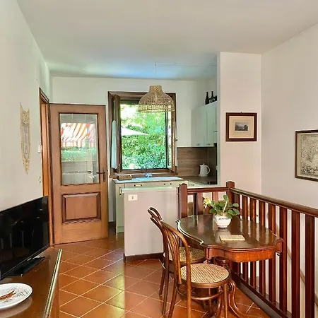 Cernizza بيت للعطل